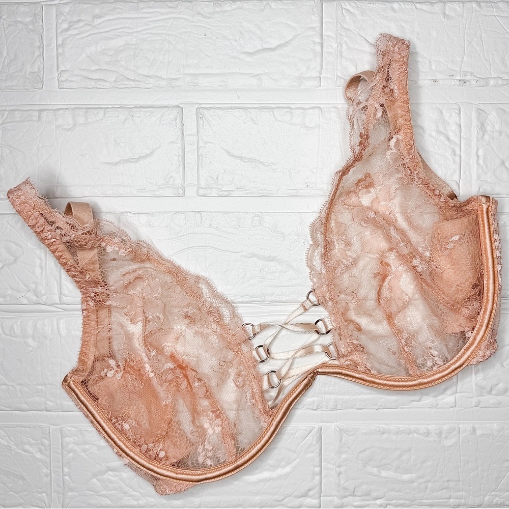 Agent Provocateur 34D Lace Underwire Bra in Essie High Apex Underwired Bra